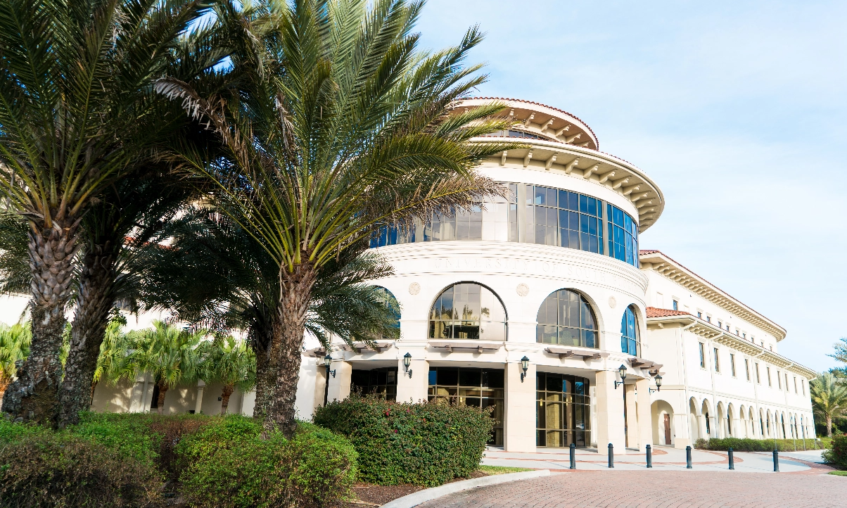 USF's sunny Sarasota-Manatee campus.