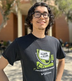 Alexis Lara-Ramirez headshot