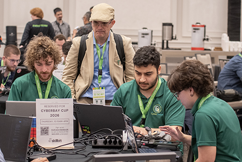 USF CyberHerd members compete