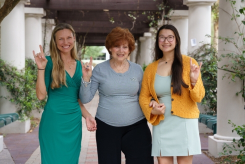 Dr. Jennifer Knight, professor, Judy Rosenkranz and Tia Moriarty. (Photo by Alessandra Casanova)