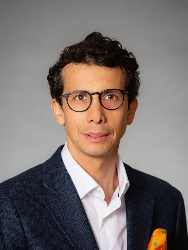 Assistant Professor, Dr. Zalamea. (Photo courtesy of Dr. Zalamea)