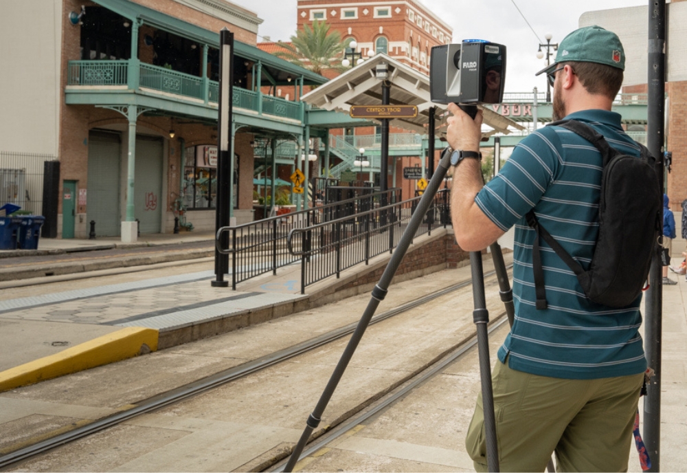Students taking the Terrestrial Lidar Field Methods course, led by College of Arts and Sciences Professor Steve Fernandez from the USF School of Public Affairs and Dr. Laura Harrison from the USF Access 3D Lab, this past summer were trained in methods of 3D architectural documentation with professional-grade lidar technology while also providing real-world experience in the field in Ybor. (Photo by Alessandra Casanova)