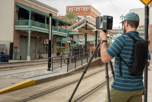 Students taking the Terrestrial Lidar Field Methods course, led by College of Arts and Sciences Professor Steve Fernandez from the USF School of Public Affairs and Dr. Laura Harrison from the USF Access 3D Lab, this past summer were trained in methods of 3D architectural documentation with professional-grade lidar technology while also providing real-world experience in the field in Ybor. (Photo by Alessandra Casanova)