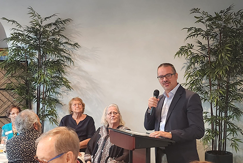 Dr. Davide Tanasi delivered an acceptance speech at the award ceremony, held in Sarasota, Fla. (Photo courtesy of GCICS)