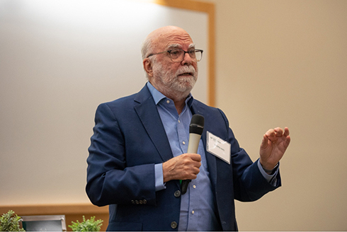 Journalist Rosental Calmon Alves spoke at the CAS Democracy and Citizenship Series to share his personal experiences as a Latin American journalist, the rapid spread of disinformation, rise of political polarization, and impact on press freedom. (Photo by Corey Lepak)