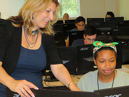 Dr. Jennifer Collins with an undergraduate student analyzing data as part of the NSF-funded Research Experience Grant. (Photo courtesy of Jennifer Collins)