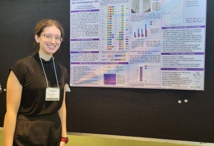 Kira Ruiz-Houston presents her research during USF conference. (Photo courtesy of Kira Ruiz-Houston)
