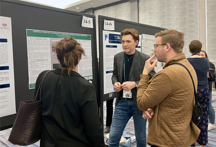 Eylward presenting research at the American Association of Biological Anthropologists (AABA). (Photo courtesy of Aiden Eylward)