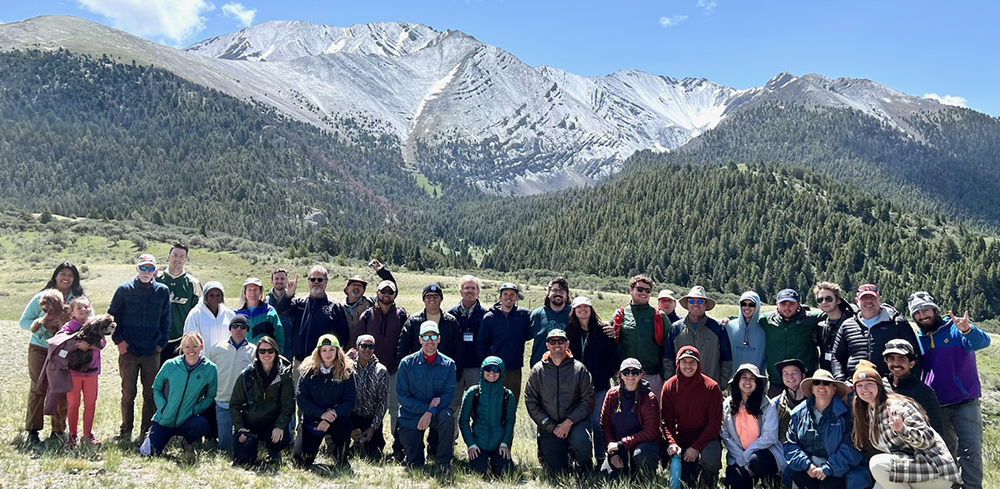 Geosciences Field Station in Mackay, Idaho with mountains behind (Photo courtesy of Paul Wetmore)