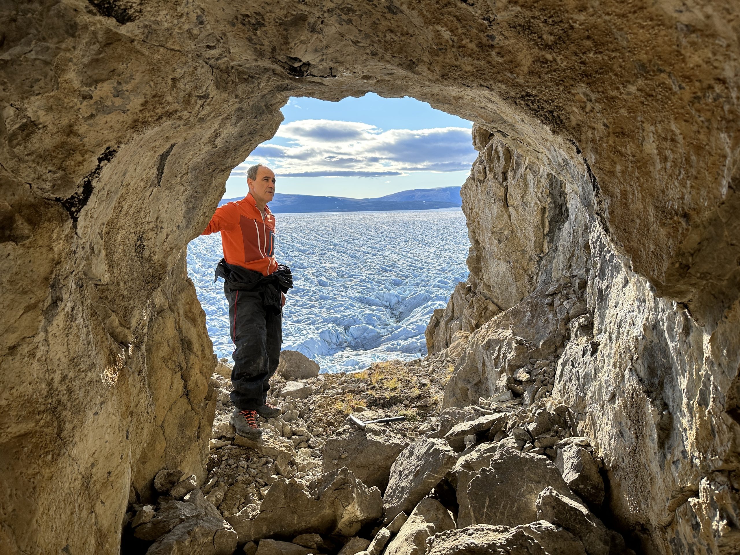 Dr. Onac in Greenland. Photo by P. Frykman.