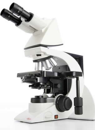 Leica DM2000 Upright Fluorescent Microscope