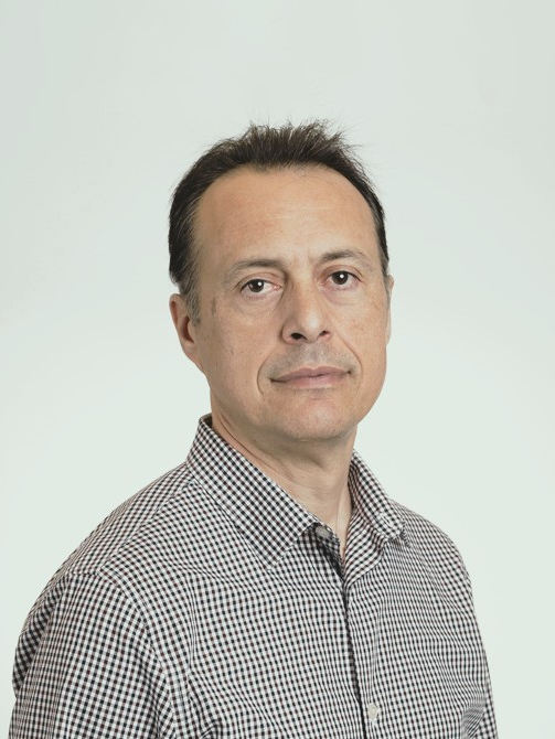 Karaiskaj, Denis
