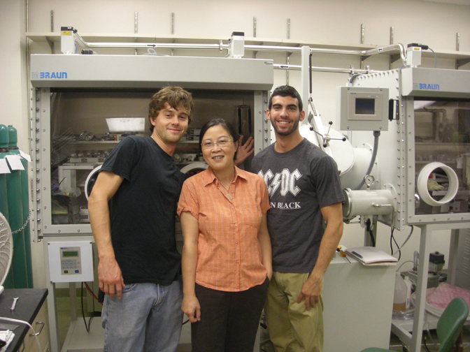 Dr. Jiang and students in lab
