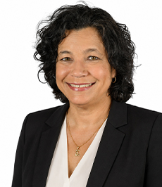 Edelyn Verona