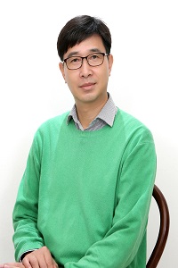 Jongseok Woo