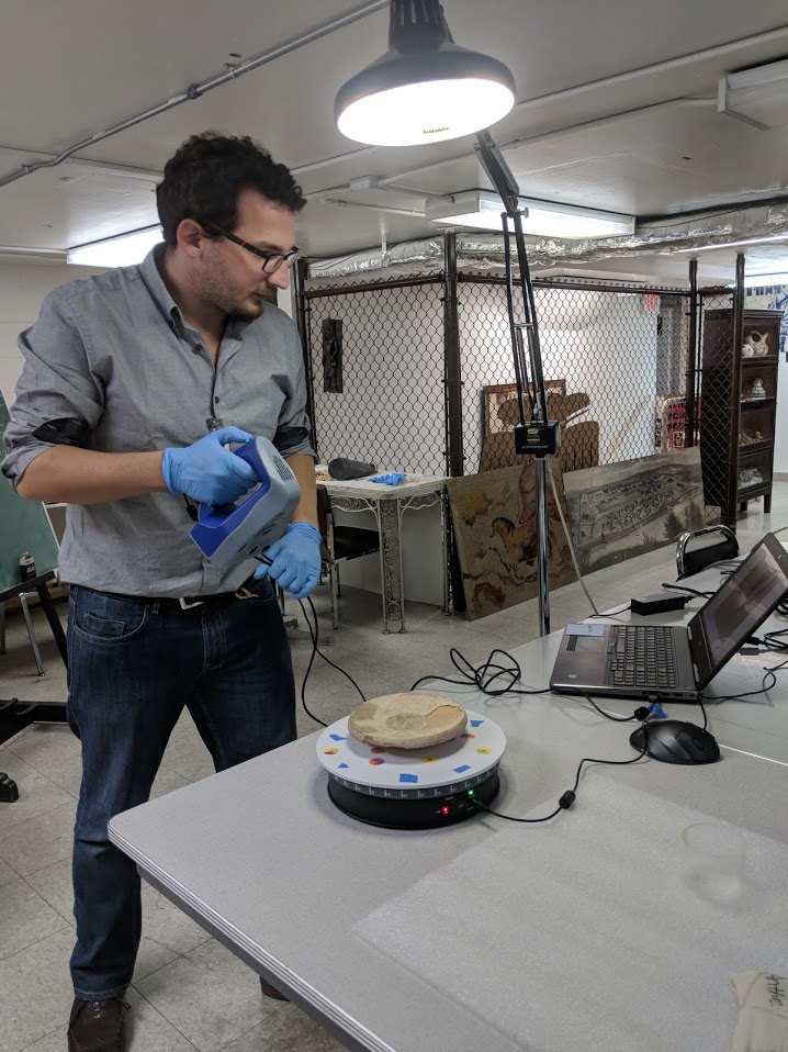 scanning pottery from the Leopardi Collection