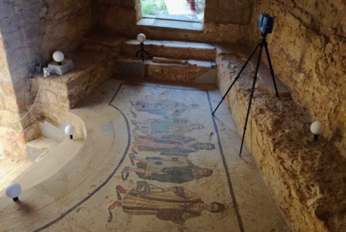 Terrestrial laser-scanning mapping of a room with mosaic floor at the Villa del Casale. (Photo courtesy of Dr. Davide Tanasi)