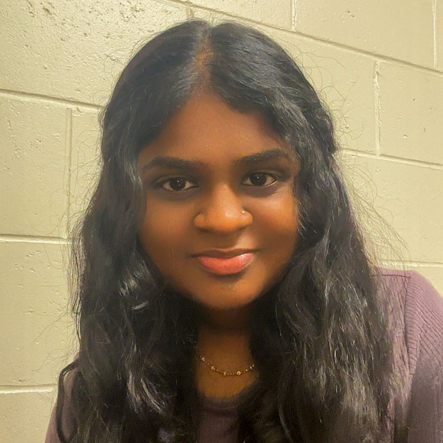 Shaaron Devanand headshot