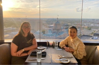 Ihope members at table