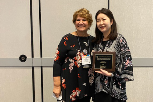 Soomi Lee receives APA award