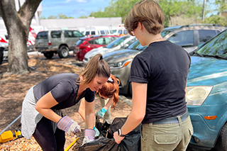 Alpha Phi Sigma at the Crisis Center of Tampa Bay