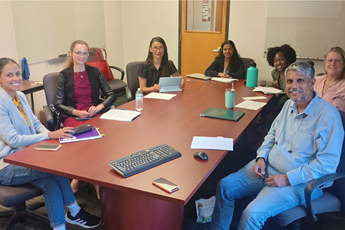 Puranik meets with School of Aging Studies doctoral students and faculty.
