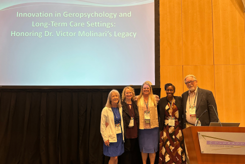 Cindy Mason, Lisa Lind, Debra Dobbs, Latrice Vinson and Bill Haley presenting at American Psychological Association annual meeting