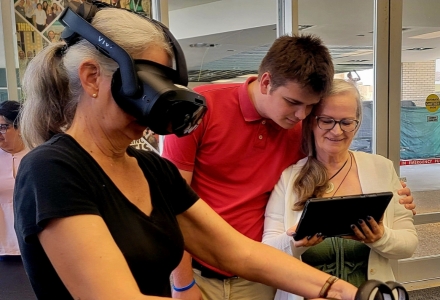 Participant tests VR system