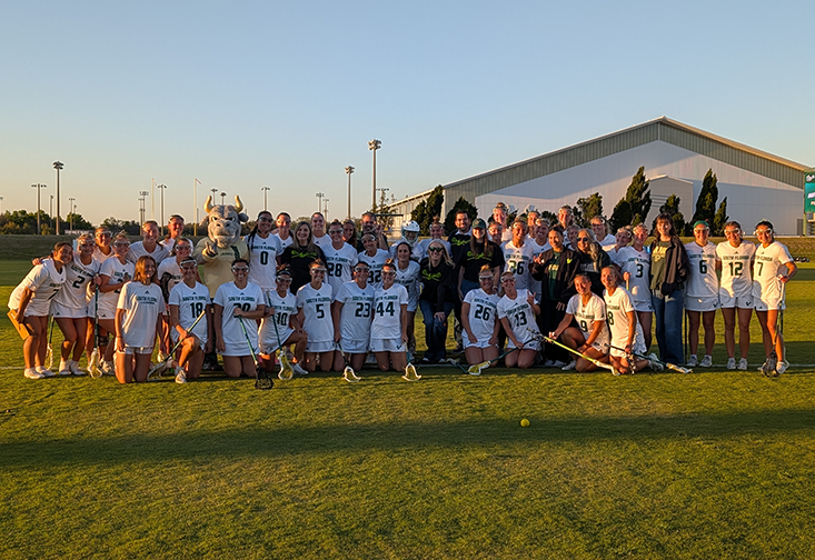 USF women's lacrosse team with faculty honorees