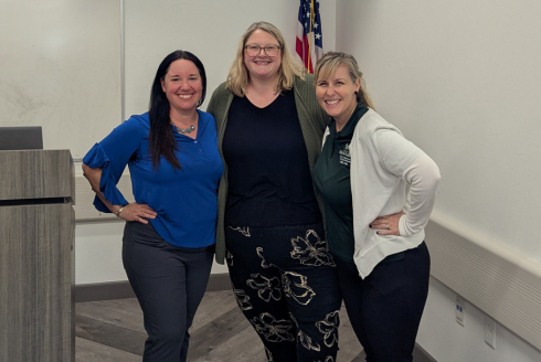Cary Hopkins Hall, Abby Shockley and Beth Holland
