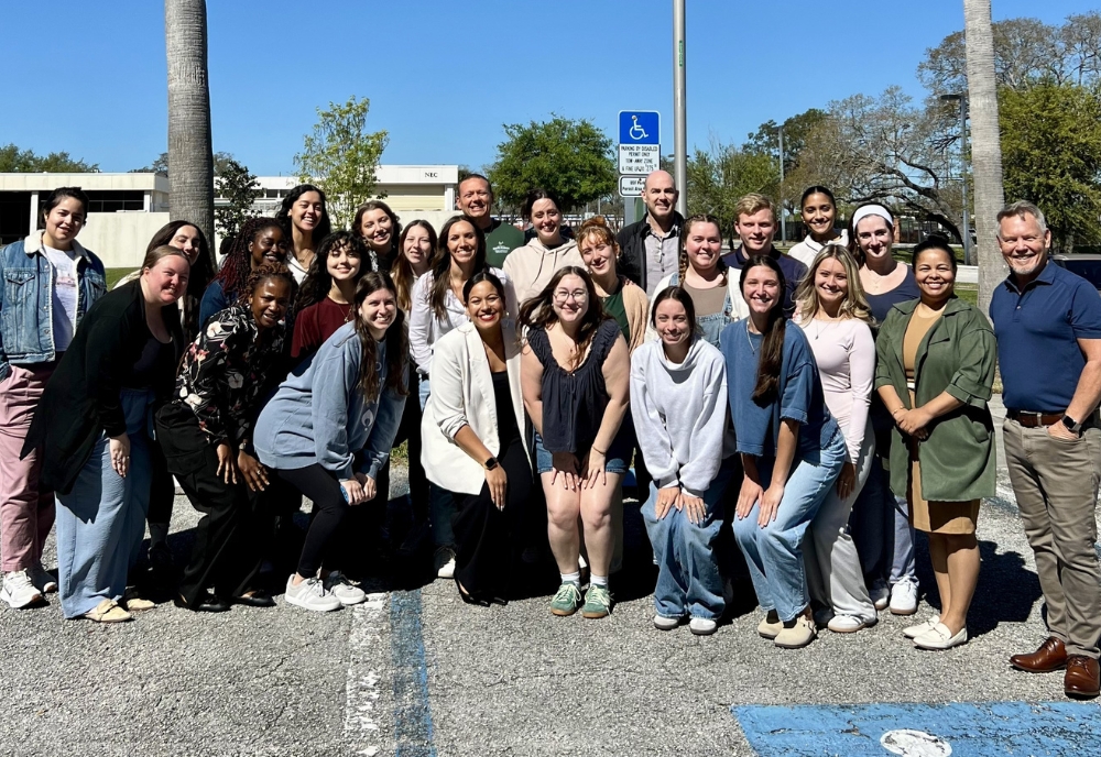 MFT graduate students and faculty at the four-day EFIT training
