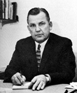 headshot of jean battle