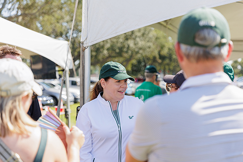 Dean Schneider meets with community at outdoor event