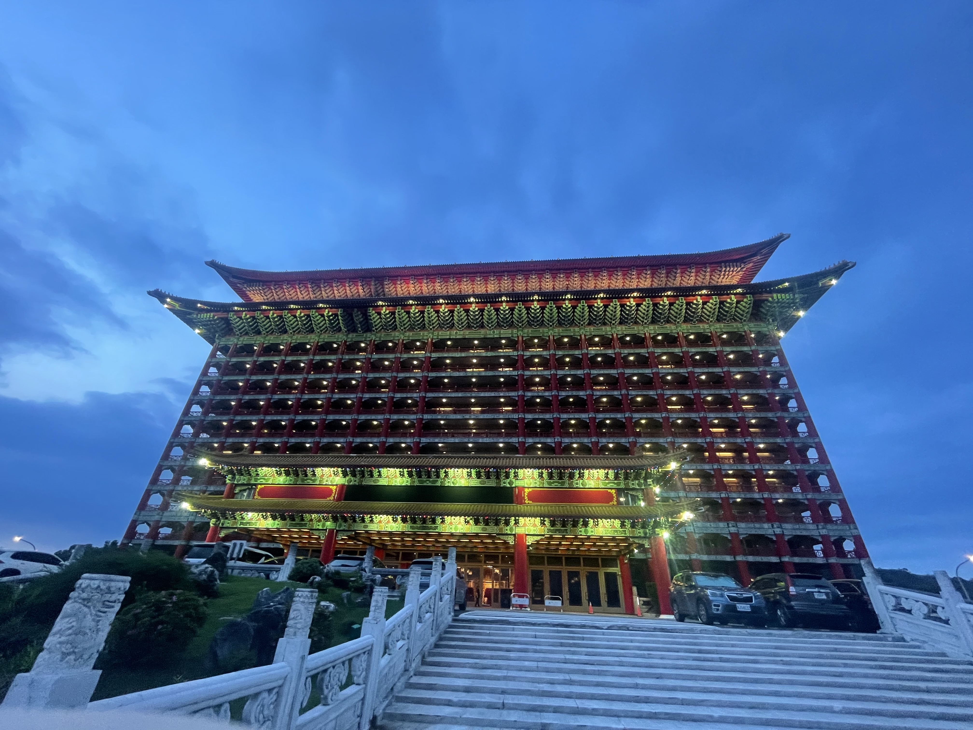 Dinner building traditional taiwan