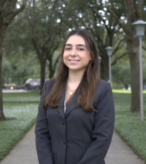 Irati Matute De los Santos headshot