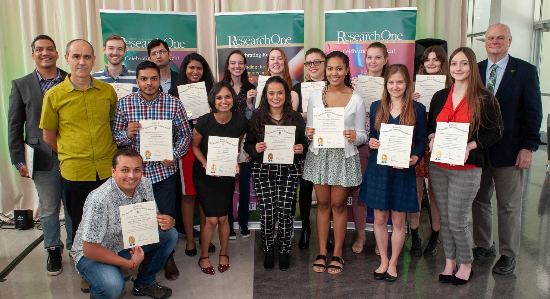 spring 22 inductees and officers