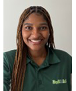 B2B Staff Member - Serina
