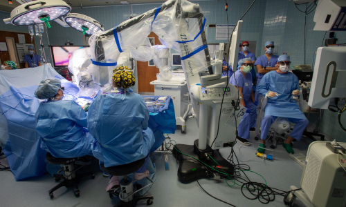 Nicholas Panetta preforming surgery using MMI