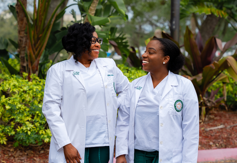 Black Student Nurses Association Leaders Pose For A Photo