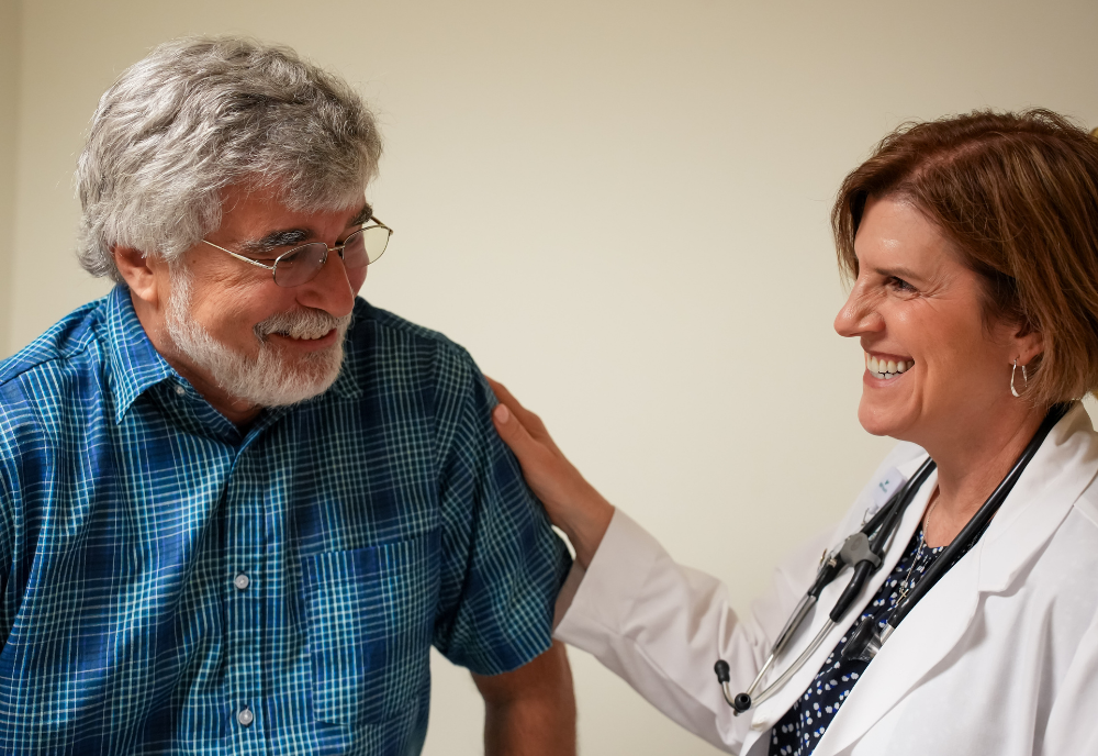 Student nurse treats patient