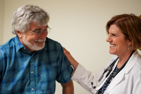 Student nurse treats patient