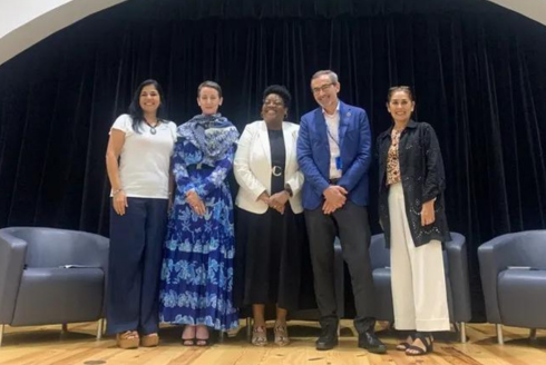 Drs. Arlene Calvo, Ana Rivière Cinnamond, Yoran Grant-Greene, Jean Francois Aguilera and Beatriz Padilla after a panel discussion. (Photo by Violeta Villar Liste)