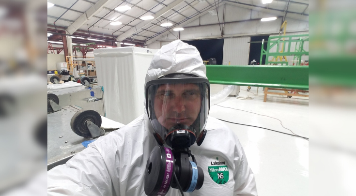 David Kruse wearing a respirator.