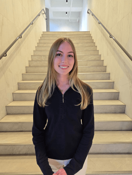 Anna Ladjimi Headshot