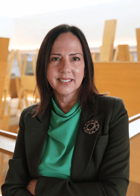 Clara Villanueva headshot in Honors building