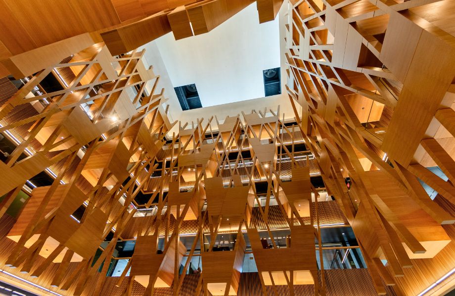 Honors atrium with a view up toward the learning lofts