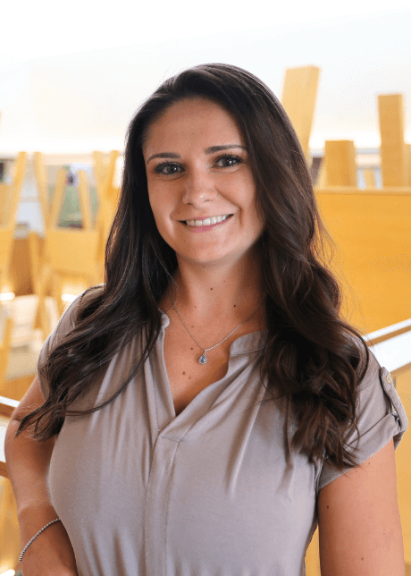 Headshot of Samantha Barton