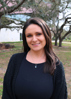 Sam Barton outdoor headshot