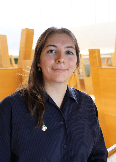 Sophie Pfeiffer headshot in Honors building