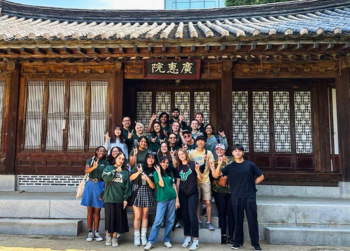 Judy Genshaft Honors College students in South Korea